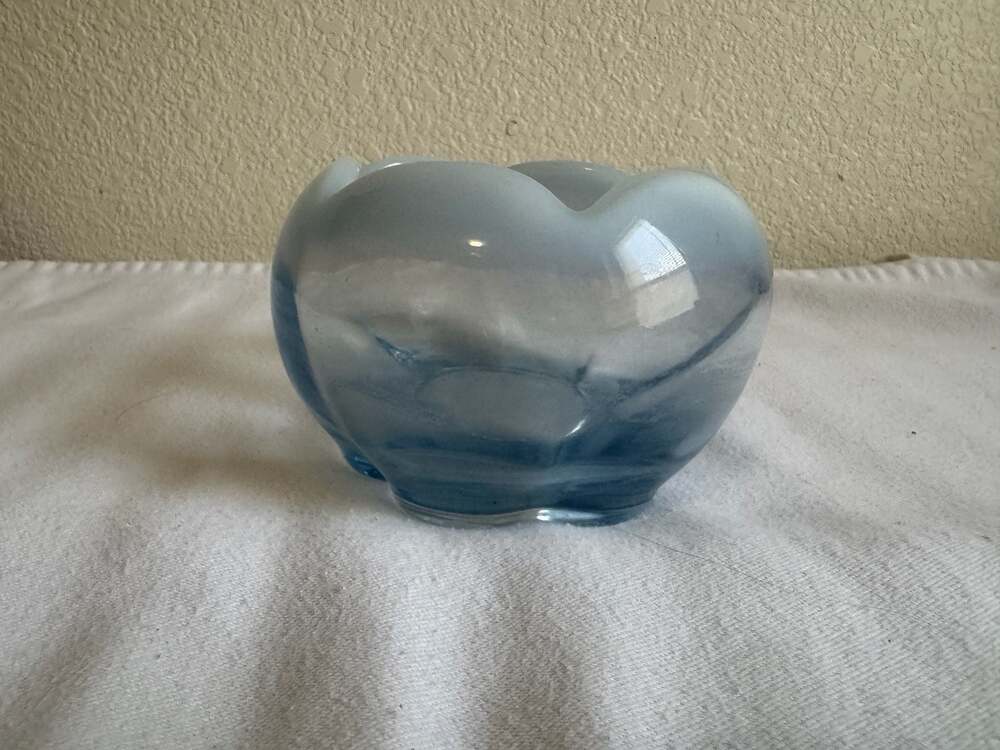 Duncan Miller Canterbury Blue Opalescent Rose Bowl Vase 5.25” x3.25”